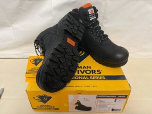 Size 7.5 Herman Survivor Groundbreakers