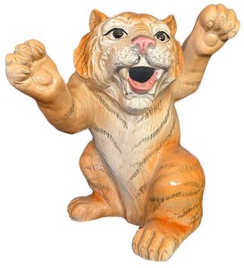 K - Vintage OCI Omnibus Ceramic Figural Tiger Pitcher