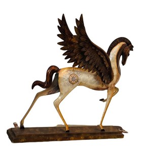 G - Winged Horse Sculpture - Pegasus-Style Decorative Display