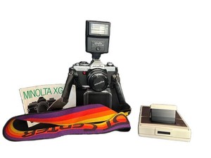 O - Vintage Camera - Minolta XG-1 & Auto 200X Flash