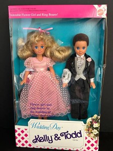 O - Vintage Barbie Kelly & Todd Wedding Day Gift Set