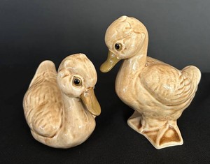 O - Duckling Figurines - Glazed Ceramic Pair (Lot of 2)