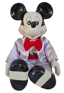 K - Musical Mickey Mouse Porcelain Figure - Removable Clothing