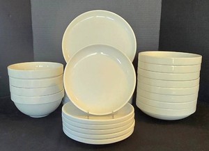 K - Dinnerware Set - Crate & Barrel White 26-Piece Service