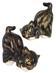 K - Vintage Ceramic Cat Bookends - MANN Japan Pair