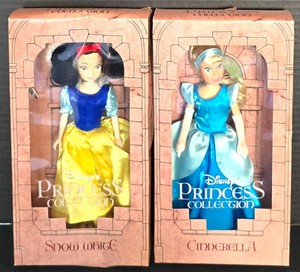 K - Disney Princess Collection Snow White & Cinderella Dolls (Lot of 2)