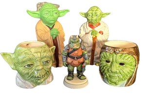 K - Vintage Star Wars Collectibles - Yoda, Gamorrean Guard & Klaatu (Lot of 5)