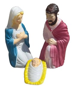 G - Vintage Blow-Mold Nativity Set - 3-Piece Christmas Display