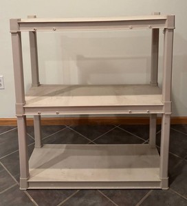 LL - Sterilite 3-Tier Plastic Shelving Unit