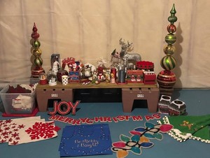 LL - Holiday Decor including Figurines, Candles, Textiles, Tabletop Decor and More