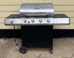 BY - Char-Broil Stainless Steel 4-Control Outdoor Grill