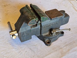 Craftsman 4 12 Bench Vise