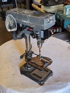 Central Machinery 5 Speed Bench Drill Press with Variable Speed Settings - Works