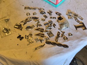 Loose Vehicle Letter Emblems