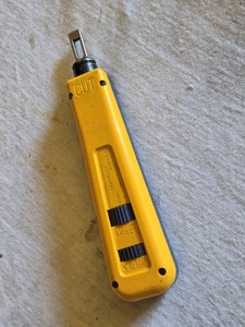 Fluke Networks Impact Punch Down Tool