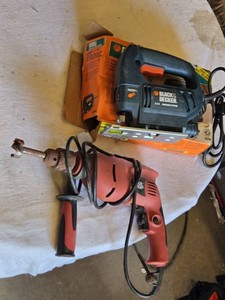 Black & Decker JS200 Jig Saw and Tool Shop Electric Drill
