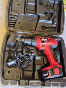 SKIL 14.4V Cordless Drill with Charger and Case
