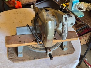 Rockwell Model 3010 Miter Saw with Wooden Base - Works