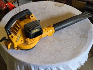 Poulan Pro BVM200LE Gas-Powered Leaf Blower - Has Compression