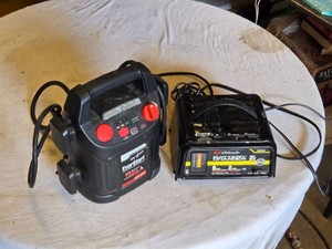 EverStart 750A Jump Starter and Schumacher SE-82-6 Battery Charger Set - Jump Starter Untested May Not Work, Charger Hummed but Missing Ends