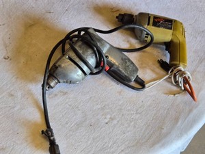 Black & Decker VSR Electric Drills and Metal Electric Drill
