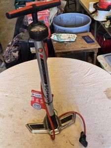 Schwinn Cyclone Max Floor Pump - Bicycle Pump - Appears New