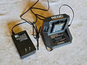 Ridgid R86093 Lithium-Ion Battery Charger