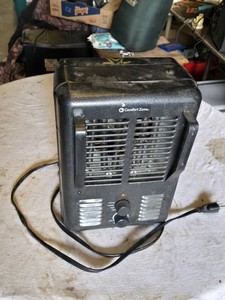 Comfort Zone 1500W Electric Space Heater - Works