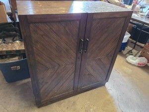 Large Pike & Main Wooden Bar Cabinet 39 12 Wide x 19 12 Deep x 42 tall