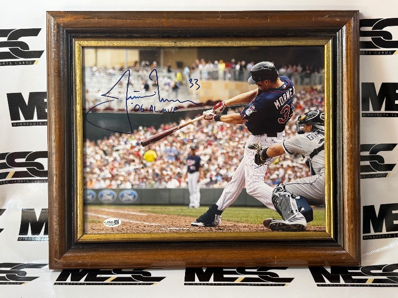 Justin Morneau Autograph w/ JSA Authentication Inscribed 