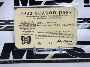 1982 Minnesota Twins Season Pass - Gary Jacobsen