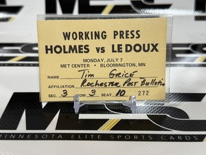 Larry Holmes vs. Scott LeDoux WBC World Heavyweight Boxing Fight Working Press Pass - Bob Brown