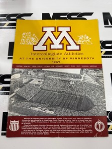 1967 University og Minnesota Athletics Program