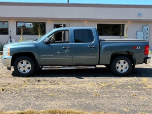2013 Chevrolet Silverado 1500 LT | 5.3L V8 | 2 Owner| No Accident | (NO RESERVE)