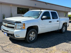 2009 Chevrolet Silverado 1500 LT  5.3L V8  No Accidents  (NO RESERVE)