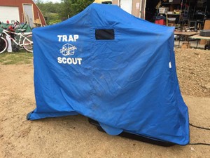 Dave Genz - TRAP SCOUT - Portable 1 Person Ice Fishing ShelterSled