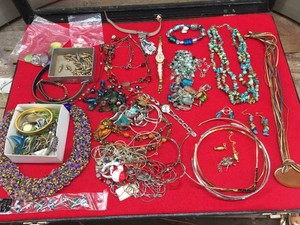 Group Estate Jewelry - Necklace - Pins - Watches