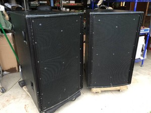 Pair ELECTRO VOICE X-ARRAY XN Speakers - Wow