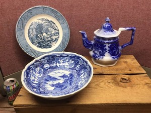 EnglishJapan BlueWhite Pitcher-Bowl-Plate