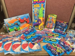 Group Kids WaterBeach Toys - Goggles - Water Guns - Beach Balls