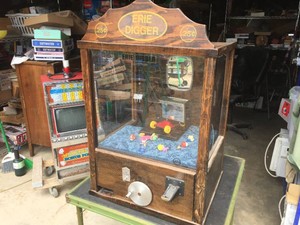 Vintage ERIE DIGGER - Recreation CraneClaw Arcade Machine