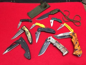 Group TACTICAL Style Knives
