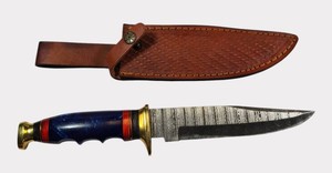 HANDMADE Damascus-Pattern Hunting Knife  Blue Marbled Handle  Custom Leather Sheath  NEW