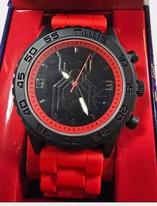 MARVEL Spider-Man Homecoming Watch  2017 Collector Edition  Red & Black  NOS