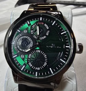 NEW Montres Carlo MC Black & Green Dial Mens Quartz Watch  47.61mm  Stainless Steel Back  Metal Bracelet & Tag