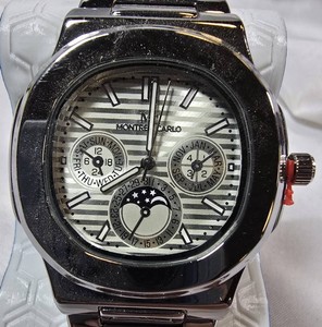 NEW Montres Carlo MC Mens Silver-Tone Quartz Watch  Multi-Dial Design  42.49mm  Metal Bracelet & Tag