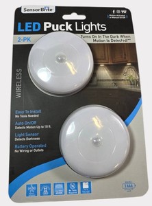 Sensor Brite Wireless LED Puck Lights  2-Pack  Motion Activated  32 Lumens  NEW