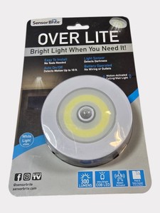 Sensor Brite OVER LITE 300 Lumen Wireless Motion Activated LED CeilingWall Light  NEW
