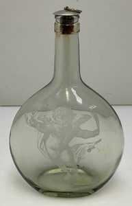 Vintage Glass Decanter With Cherub Etching 9