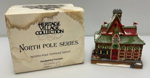 Vintage Collectible Department 56 Heritage Village Collection North Pole Series North Pole Express Depot In Original Box